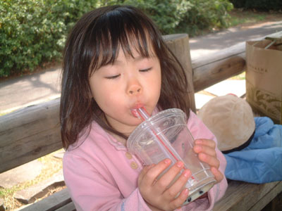 06-0401_momi-tea_2.jpg